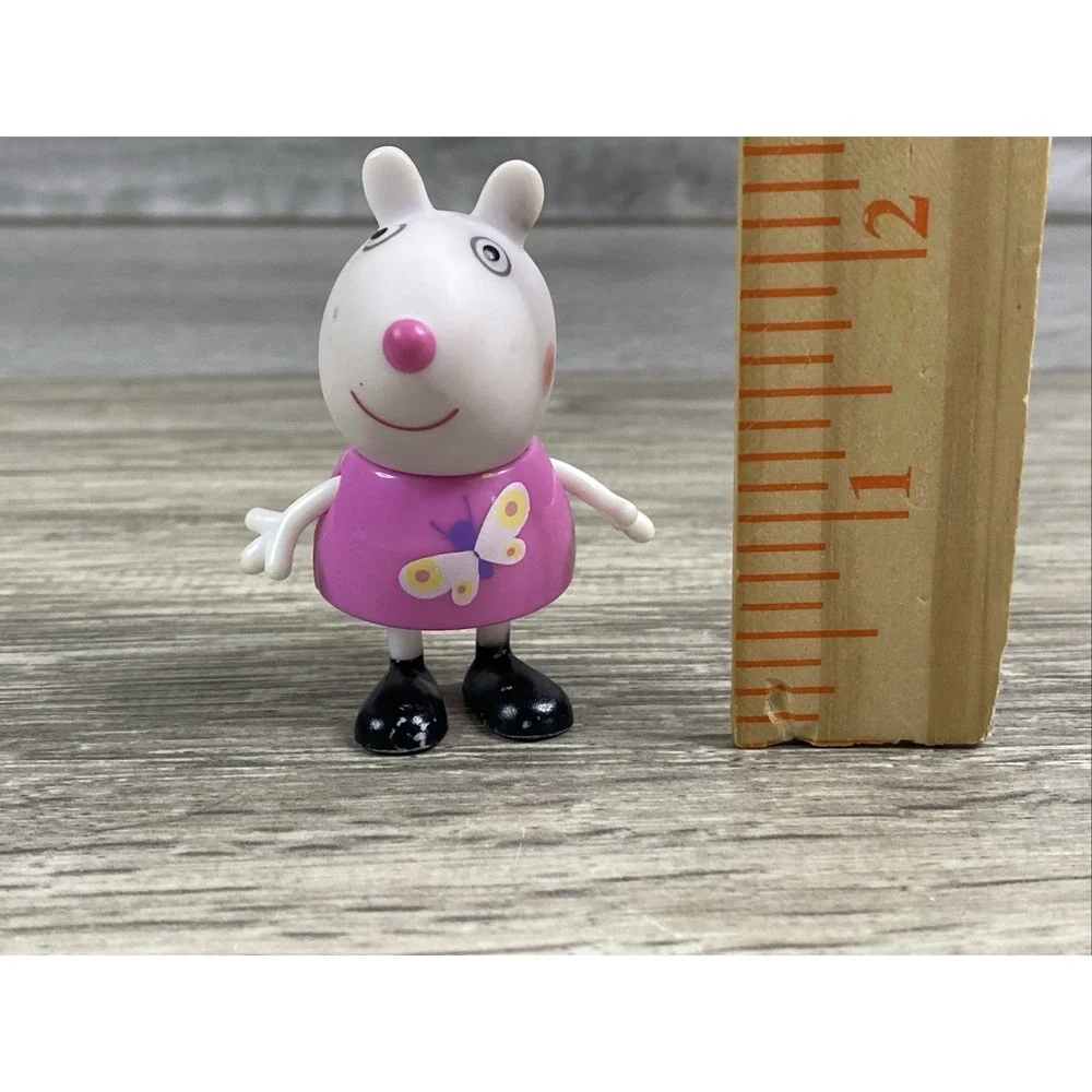 Peppa Pig & Friends Character Figures Replacement Suzy Sheep pink dress 2.5